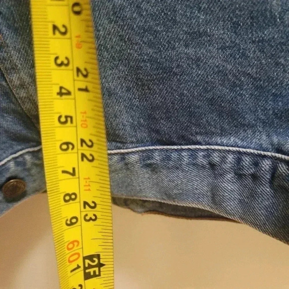 Vintage VTG Showtime Denim Jacket "Celebrating 20 Years" Has Some stains. See p - Picture 6 of 9